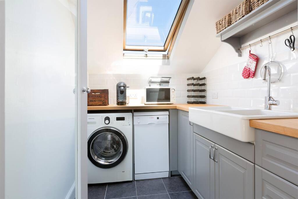 Spacious 3 Bedroom Flat With Terrace Londra Dış mekan fotoğraf