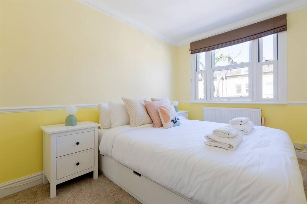 Spacious 3 Bedroom Flat With Terrace Londra Dış mekan fotoğraf